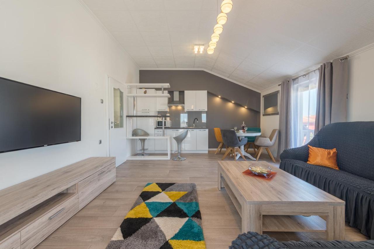 Nena Apartmani ヴィル エクステリア 写真